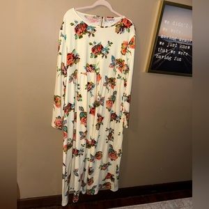 Floral long sleeve maxi dress